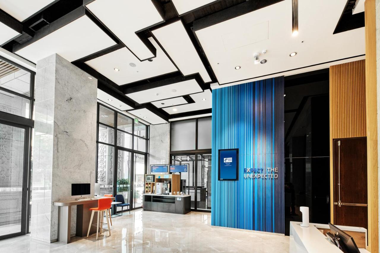 Holiday Inn Express Kaohsiung Love River By Ihg Eksteriør bilde
