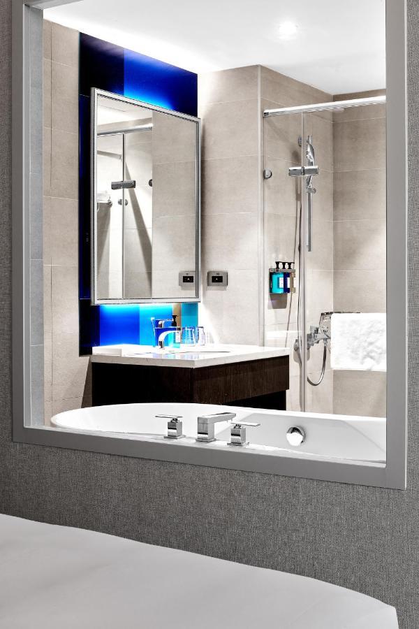 Holiday Inn Express Kaohsiung Love River By Ihg Eksteriør bilde