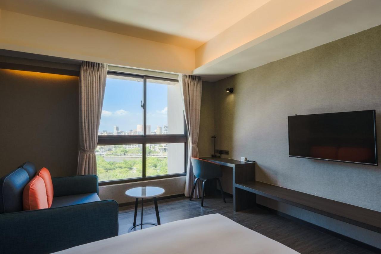 Holiday Inn Express Kaohsiung Love River By Ihg Eksteriør bilde